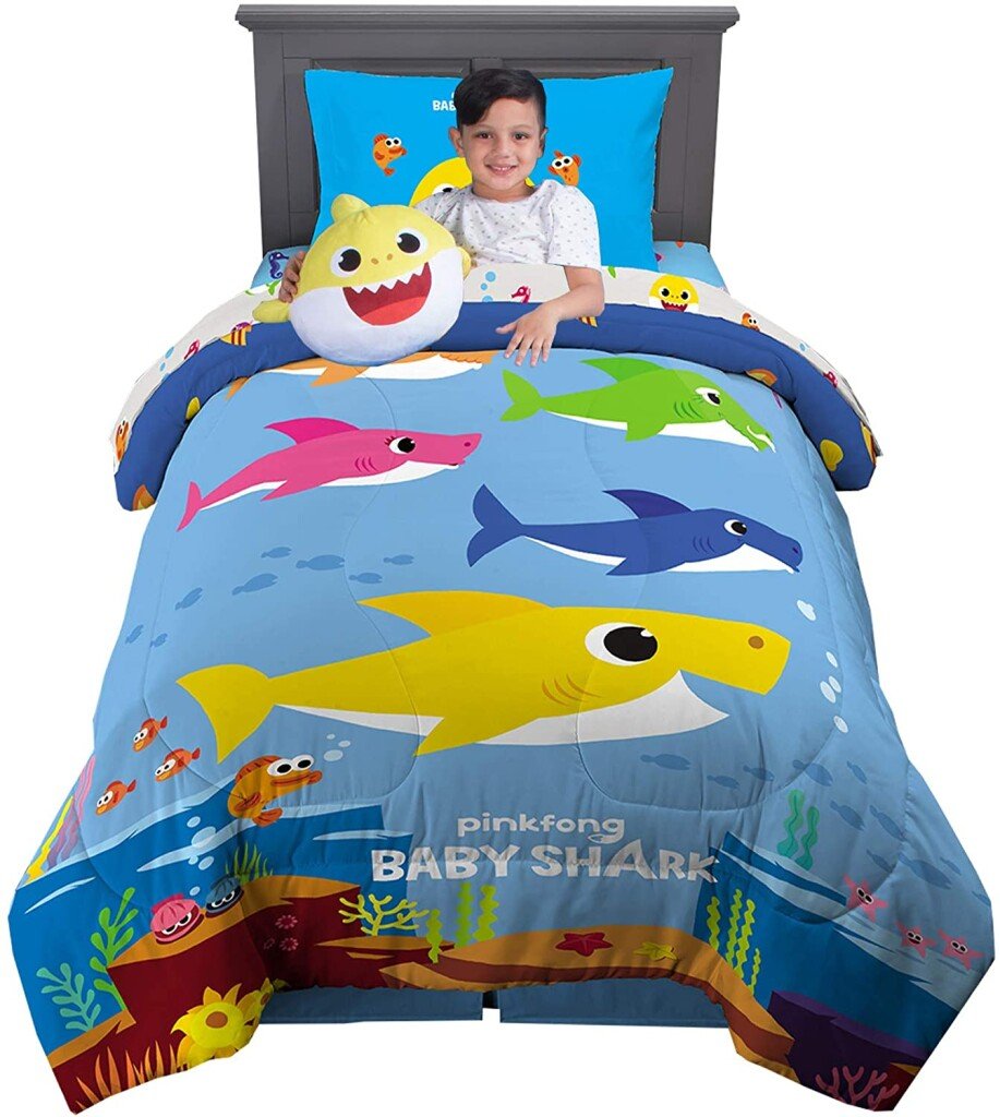 Cute Baby Shark Bedding Cool Stuff to Buy and Collect